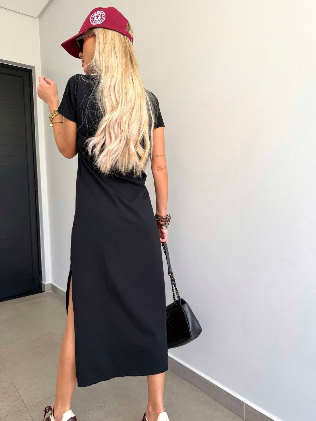 Vestido Midi V Manga Curta Preto